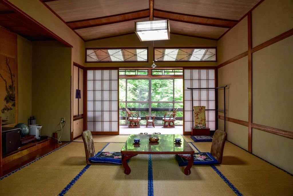 Midoriya Kichiemon Hotel Ueda Exterior photo